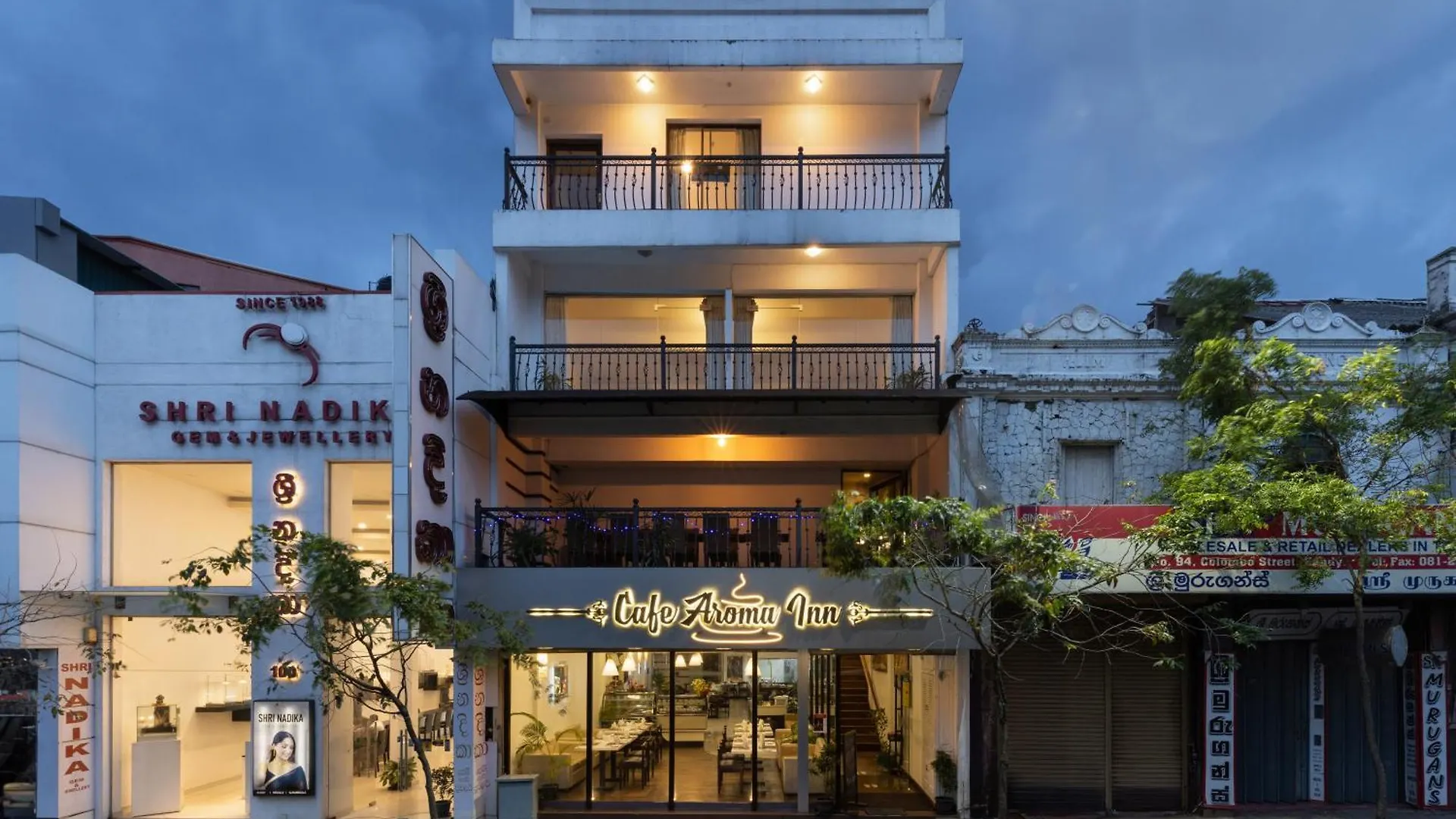 Cafe Aroma Inn Kandy