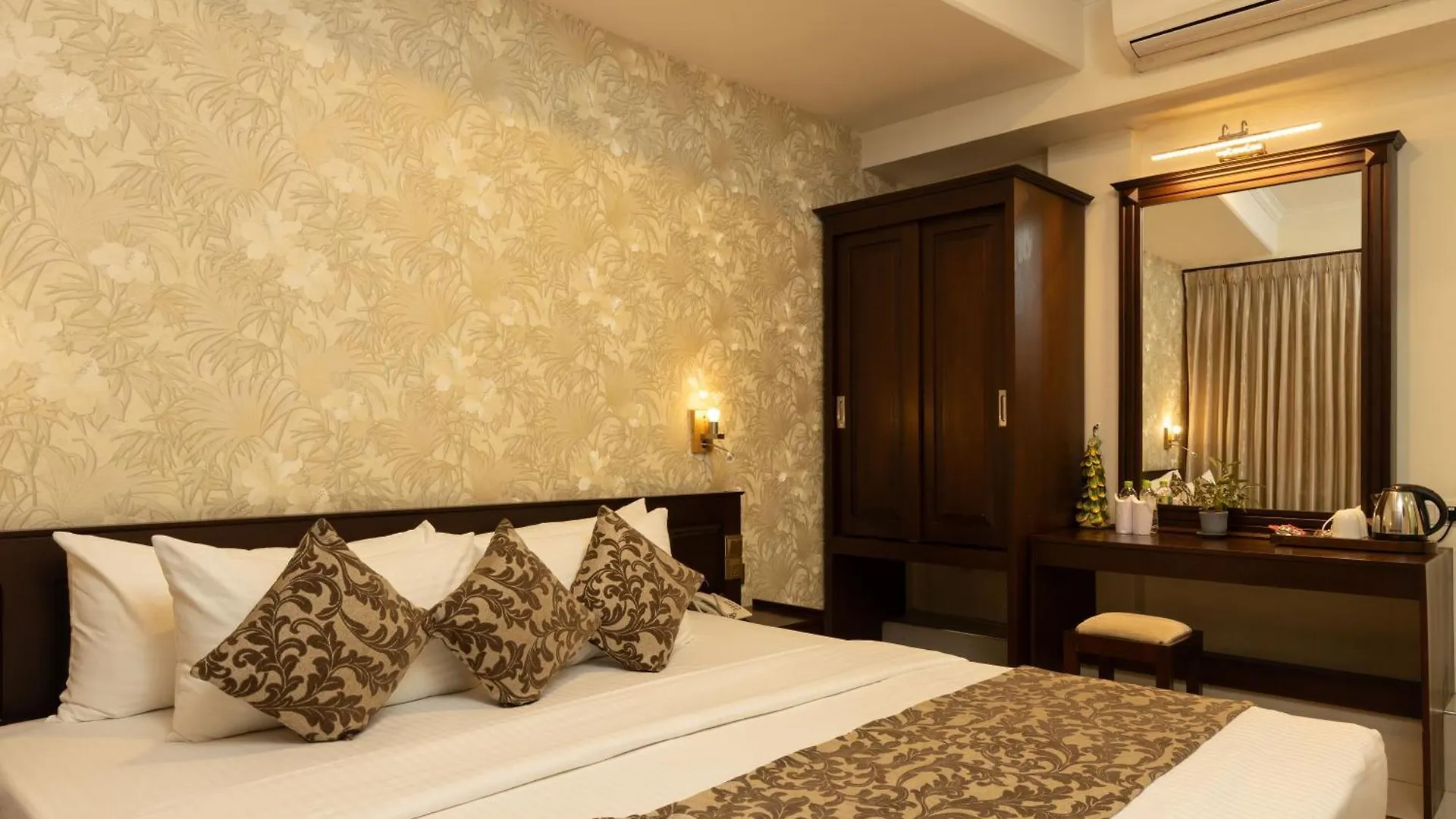 **** Hotel Cafe Aroma Inn Kandy Šrí Lanka